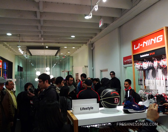 li-ning-store-portland-15