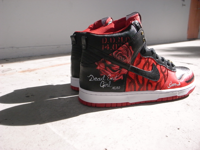 sbtg-die-my-darling-valentines-day-custom-00