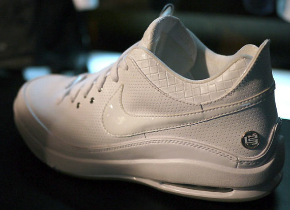Nike Air Max LeBron VII (7) Low - White - Sample