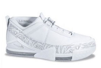 lebron-2-low-white-323