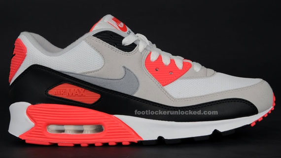 Nike Air Max 90 Infrared July 2010 01