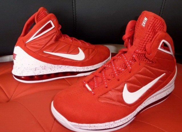 Nike Air Max Hyperize White Red Speckle 02