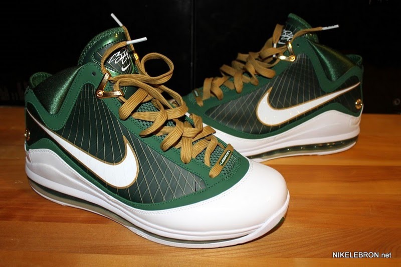 nike-air-max-lebron-7-pe-svsm-away-2-02