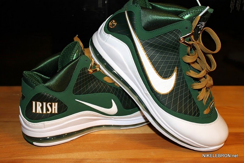 nike-air-max-lebron-7-pe-svsm-away-2-09