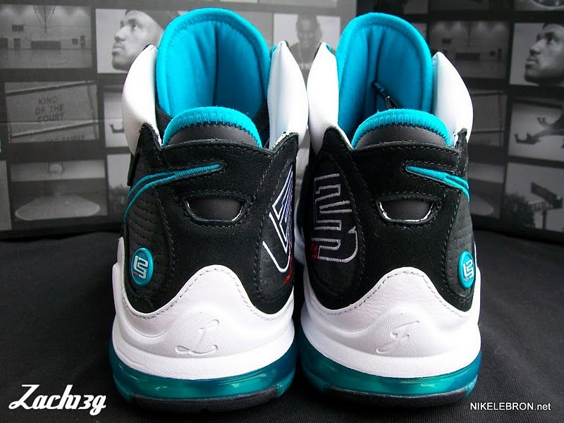 nike-air-max-lebron-7-ss-red-carpet-1-04