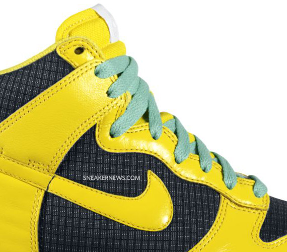 Nike Dunk High Wmns Golden Rod 01