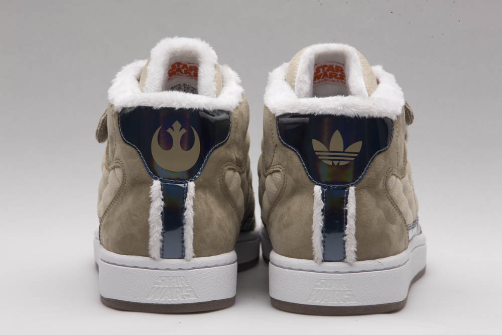Star Wars Adidas Hoth Skate 03