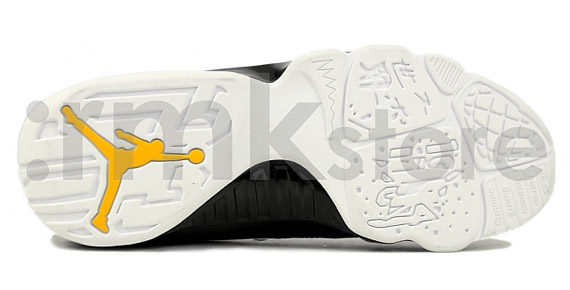 Air Jordan 9 Ix Retro Black Citrus 3