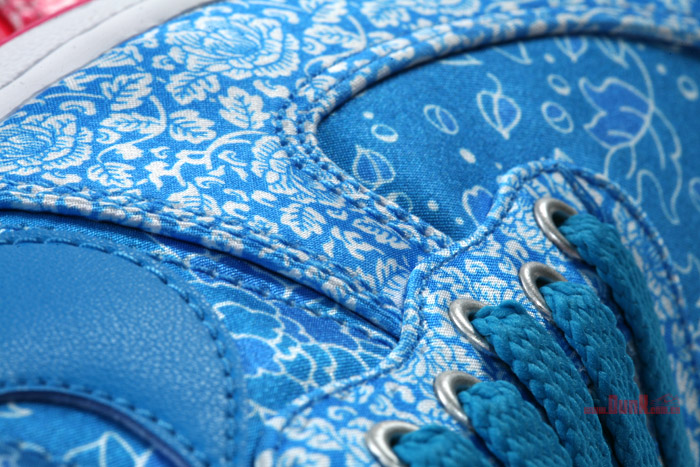 Nike Wmns Qi Pao Pack 12