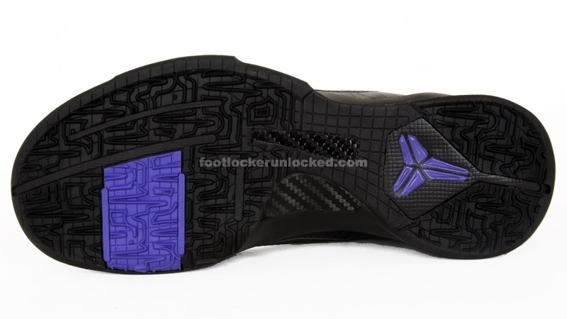 Zoom Kobe V Blackdark Greyvarsity Purple  4 