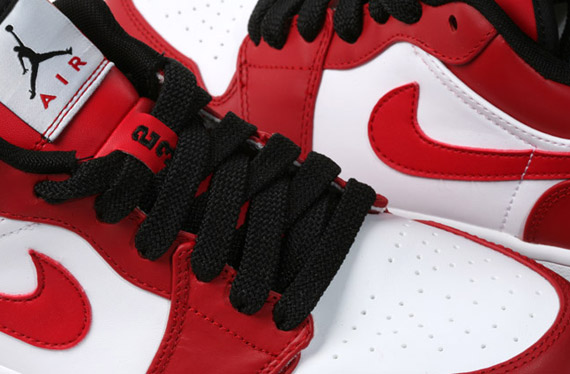 Air Jordan 1 Phat Low - White - Varsity Red - Black | May 2010