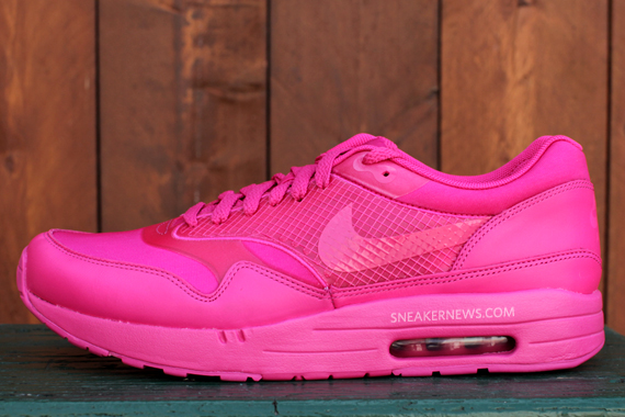 Nike Air Attack Pack Detailed Look 05