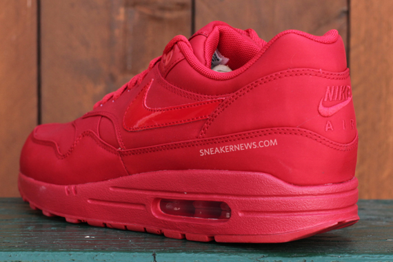 Nike Air Attack Pack Detailed Look 13