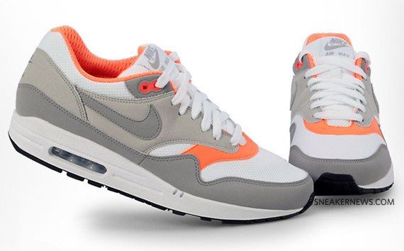 Nike Air Max White Grey Total Orange 3