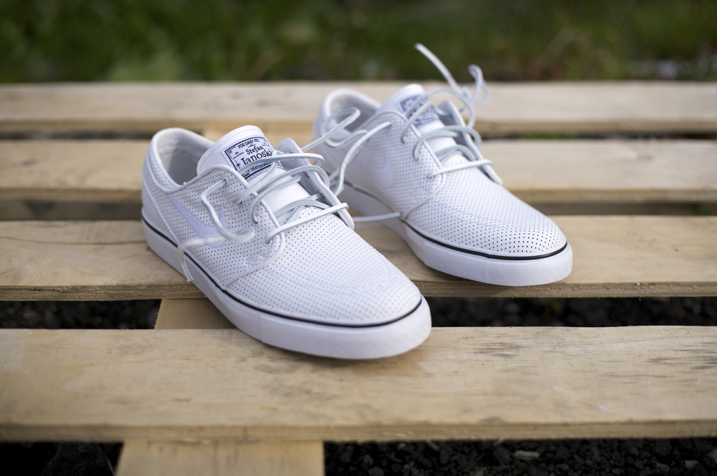 Nike Sb Stefan Janoski White Perf 04