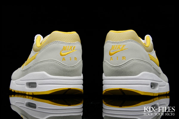 Nike Wmns Air Max 1 Speed Yellow 4