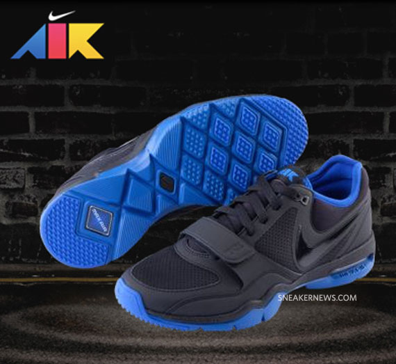 Nike Wmns Max Trainer 1 Air Attack 3