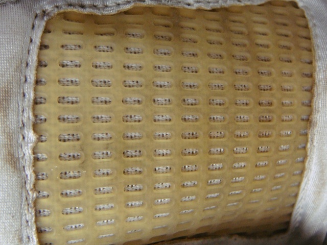 P127227593626