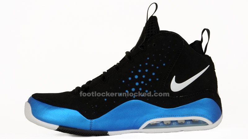 Nike Air Max Wavy Blackwhitearctic Blast  2 