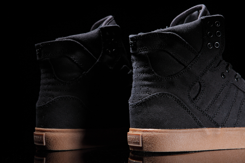Supra Skytop ‘Wino’ – Black Canvas – Gum