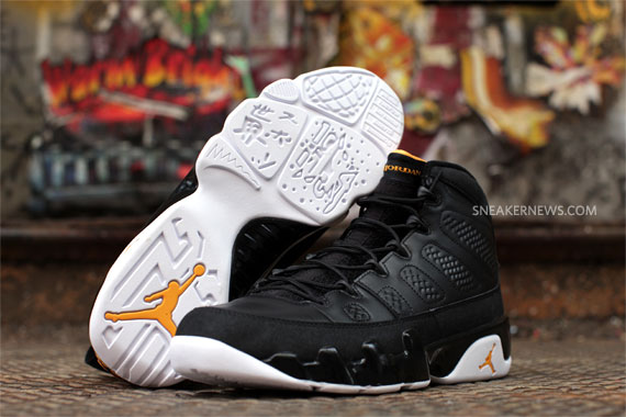 Air Jordan 9 Citrus Detailed Feature 570 08