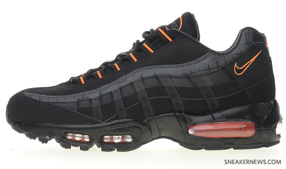 Nike Air Max 95 Black Total Orange 01