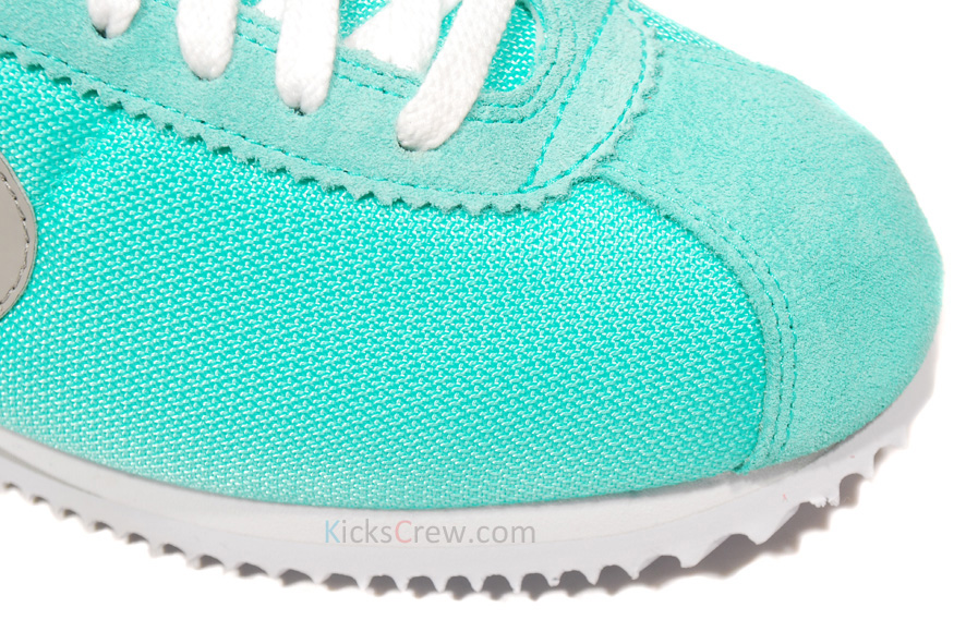 385395 300 3 Wmns Classic Cortez Nylon 09 300 Cw