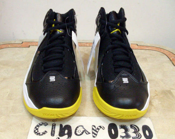 Air Jordan Carmichael Black Varsity Maize White 2