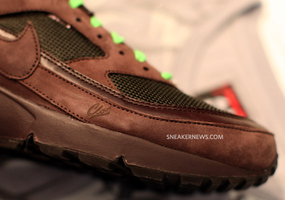 CLOT x Nike Air Classic BW - Juice HK Colorway