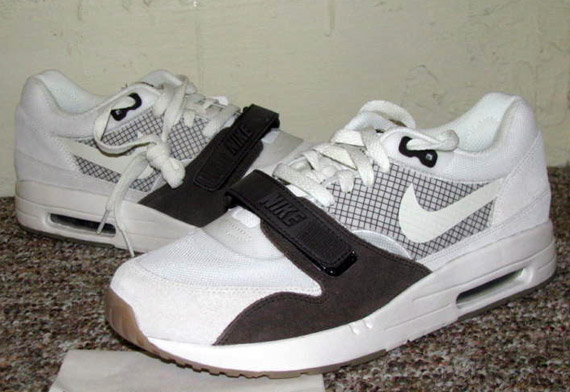 Nike Air Maxim 1 Trainer Sail Dark Cinder Sample 1