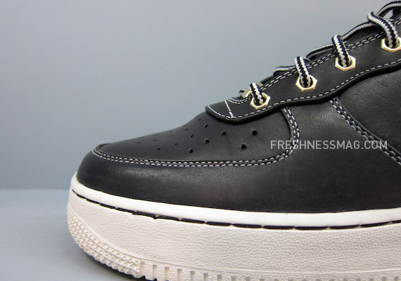 Nike Sportswear Fall Holiday 10 Footwear 61