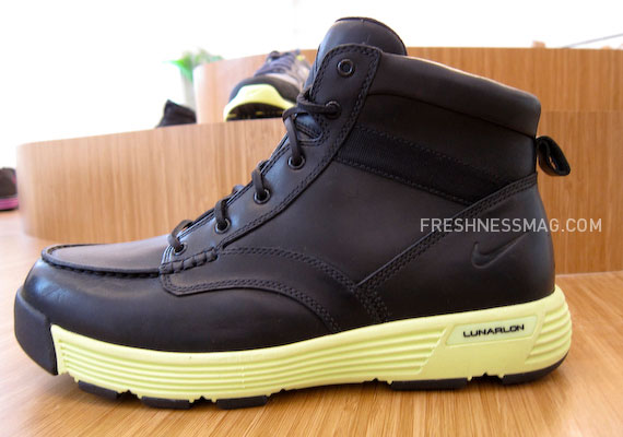 Nike Sportswear Fall Holiday 10 Footwear 98