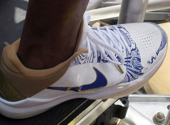 Nike Zoom Kobe V Championship Parade