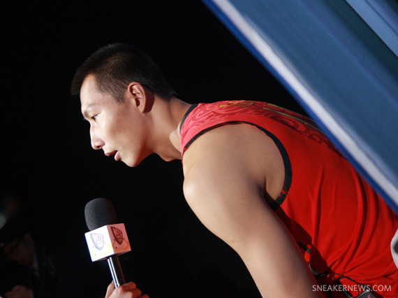 Yi Jianlian Interview 03