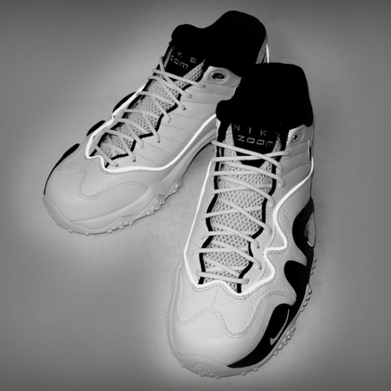Nike Zoom Uptempo V Premium – Black – White – Metallic Silver