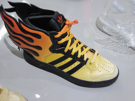 Adidas X Jeremy Scott Spring Summer 2011 Preview 03