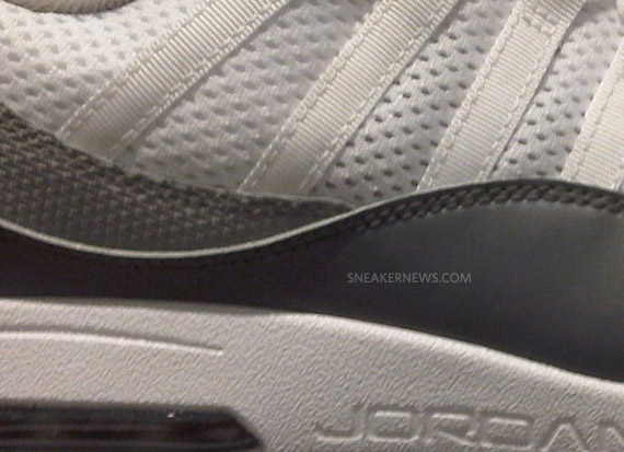 Air Jordan Comfort Vis 11 White Grey 4