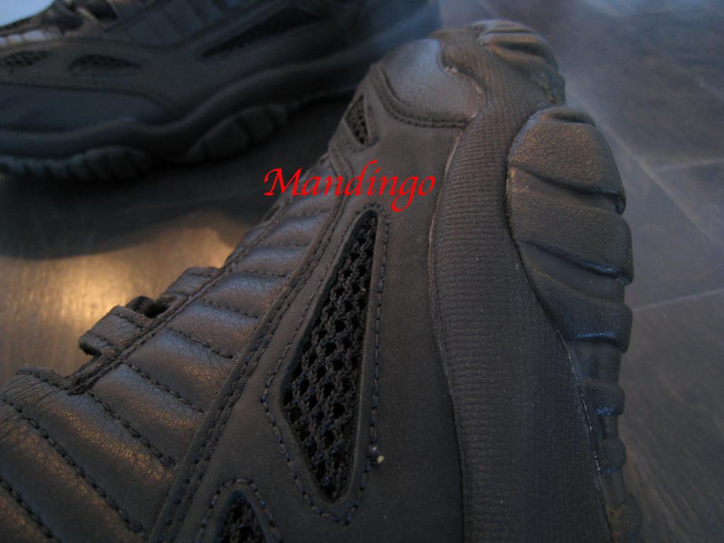Air Jordan Xi Low Referee Sample 05