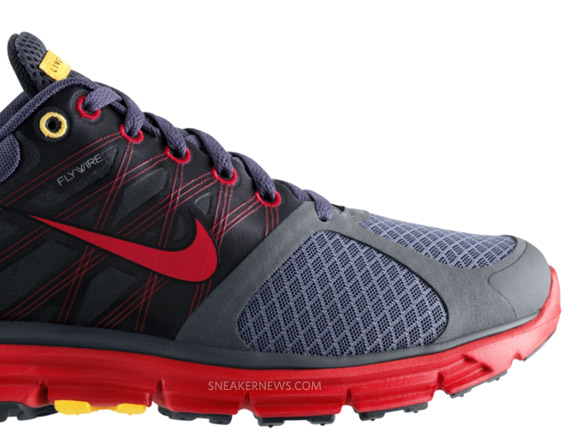 LIVESTRONG x Nike LunarGlide+ 2 - 'Team Radio Shack' Edition