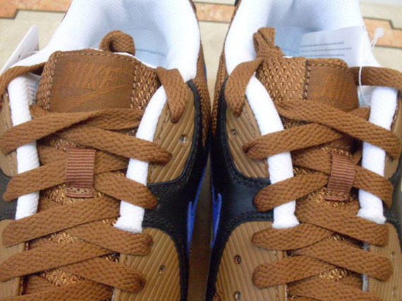 Nike Air Max 90 - Pecan - Varsity Royal - Black - White | Sample