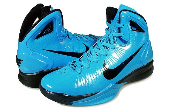 Nike Hyperdunk 2010 Highlighter Pack Blue New Images 01