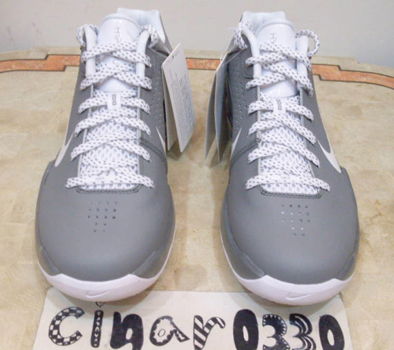 Nike Hyperdunk 2010 Low Cool Grey White 3