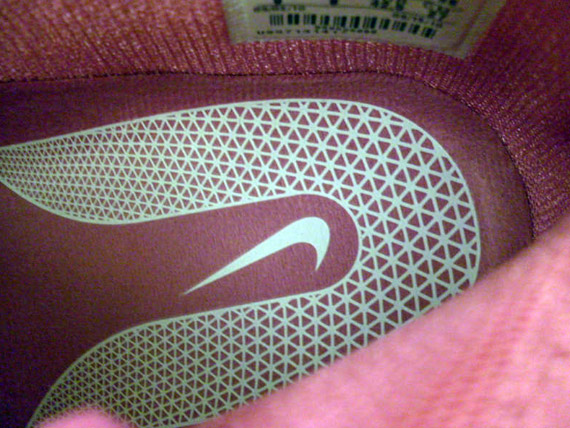 Nike Hyperdunk 2010 Think Pink Sample 9