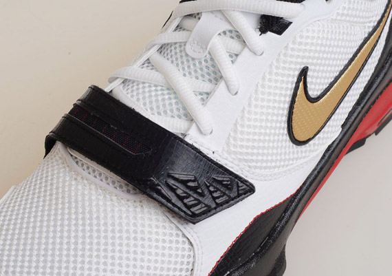 Nike Lunar Tr White Gold Red Black 5