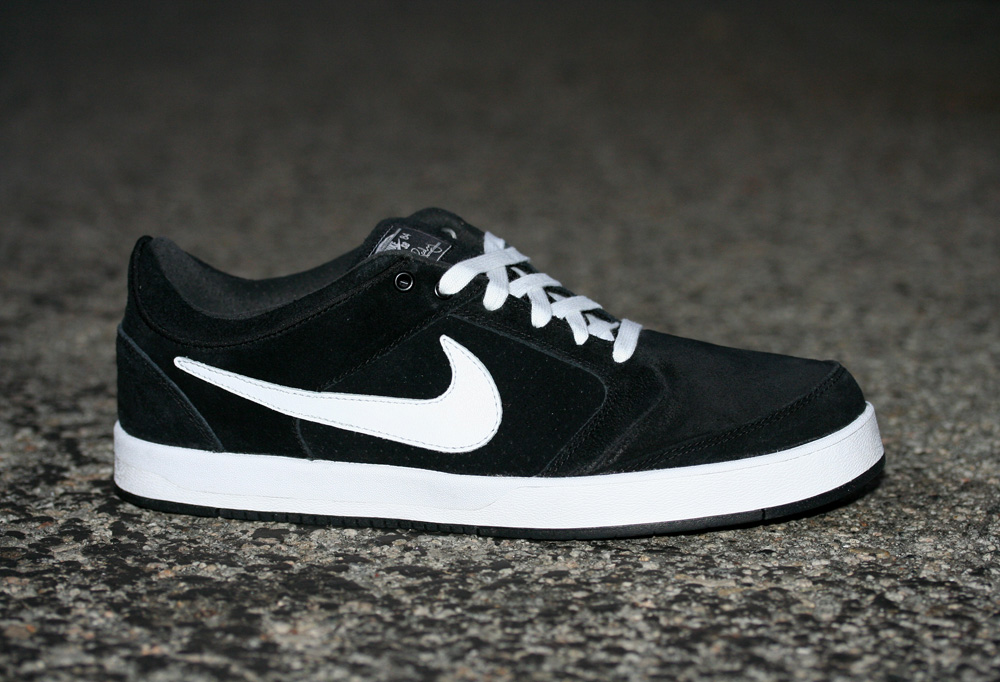 Black82010 1 1000