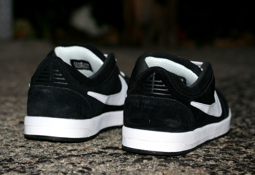 Black82010 4 1000