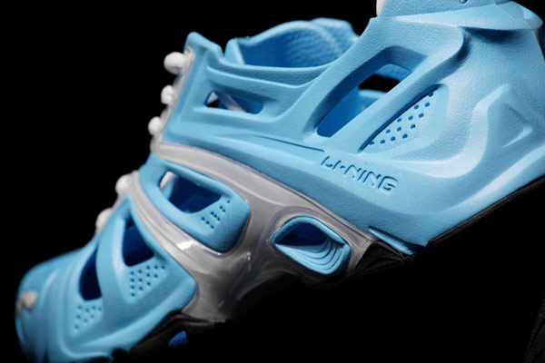 Li-Ning F2 Runner – First Look