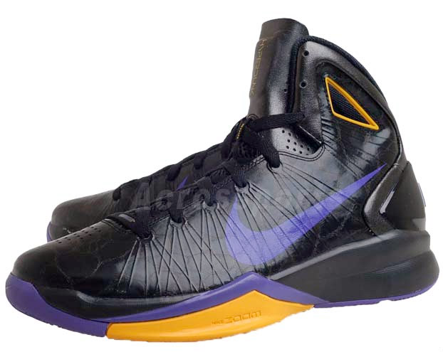Nike Hyperdunk 2010 Lakers 03