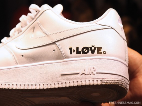 Nike Sportswear - 21 Mercer Mobile Customization Lab
