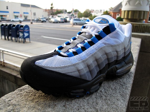 Nike Air Max 95 - Neutral Grey - Photo Blue | Available 